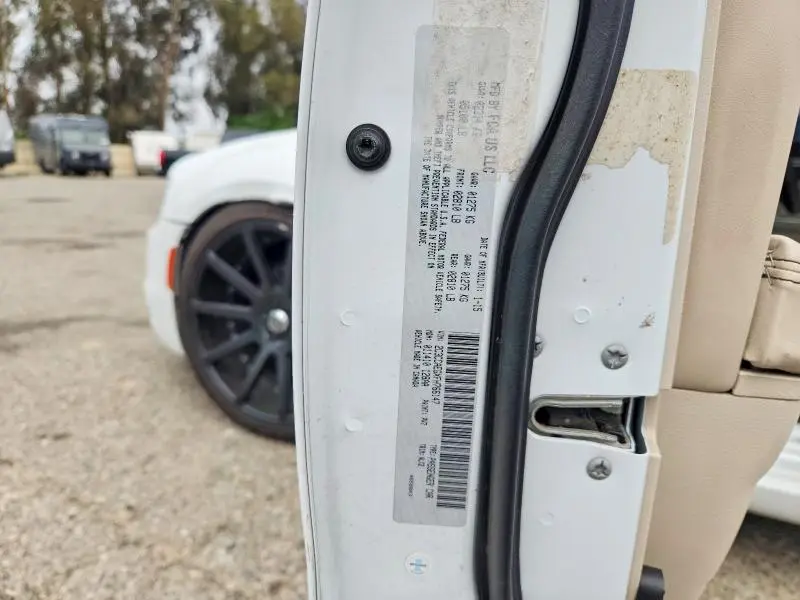 2015 CHRYSLER 300C   