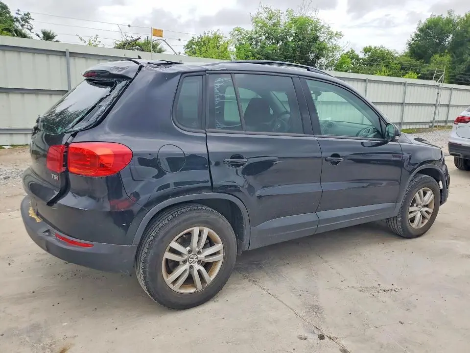 2016 VOLKSWAGEN TIGUAN   
