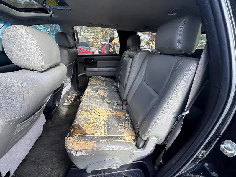 2012 TOYOTA SEQUOIA SR5  
