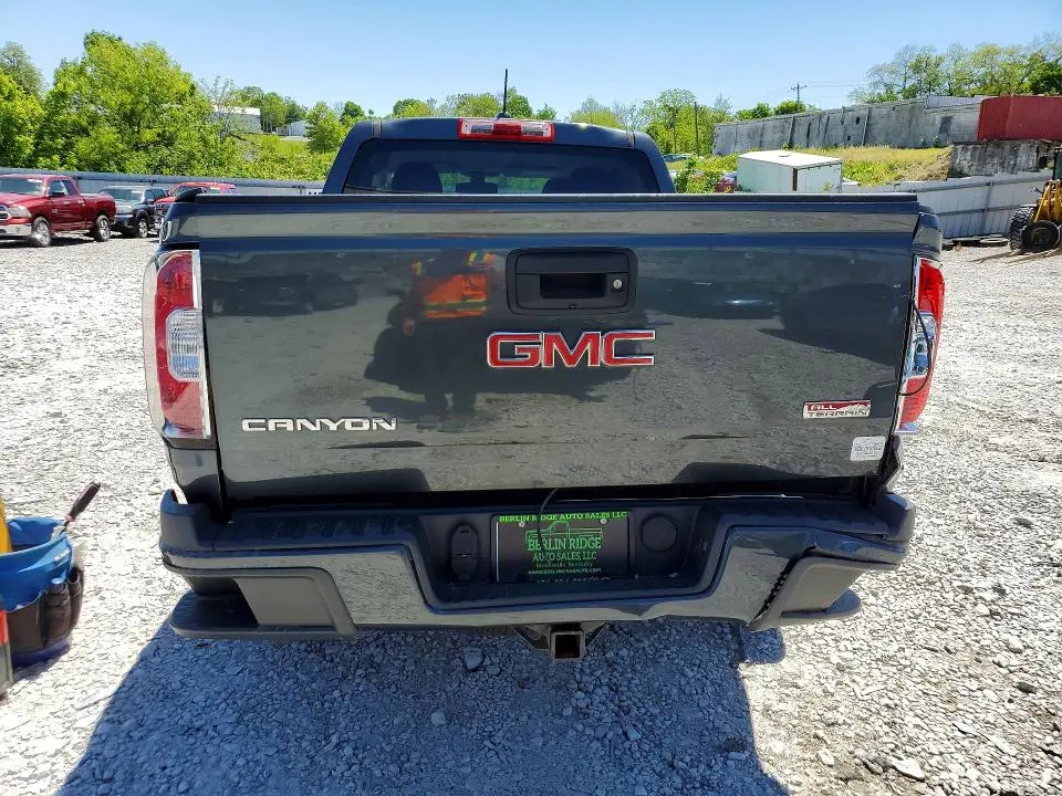 2015 GMC CANYON SLE  