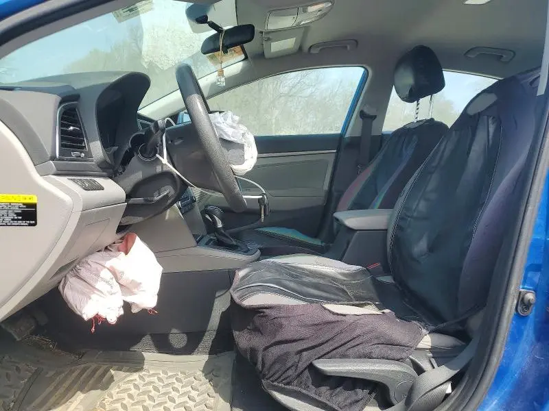 2018 HYUNDAI ELANTRA EC   