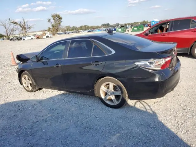 2016 TOYOTA CAMRY LE  