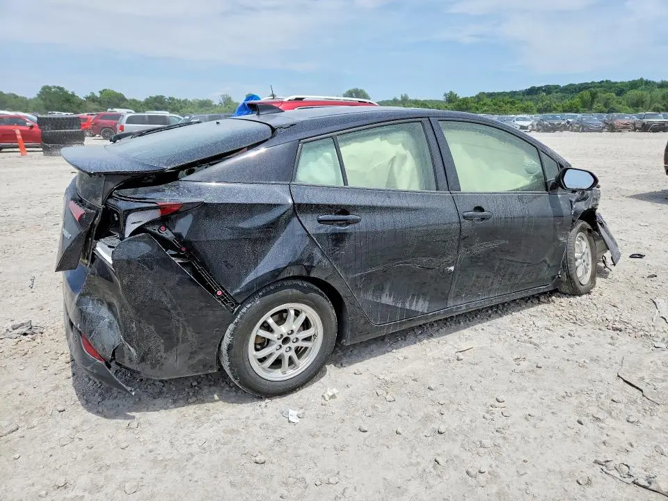 2022 TOYOTA PRIUS LE  
