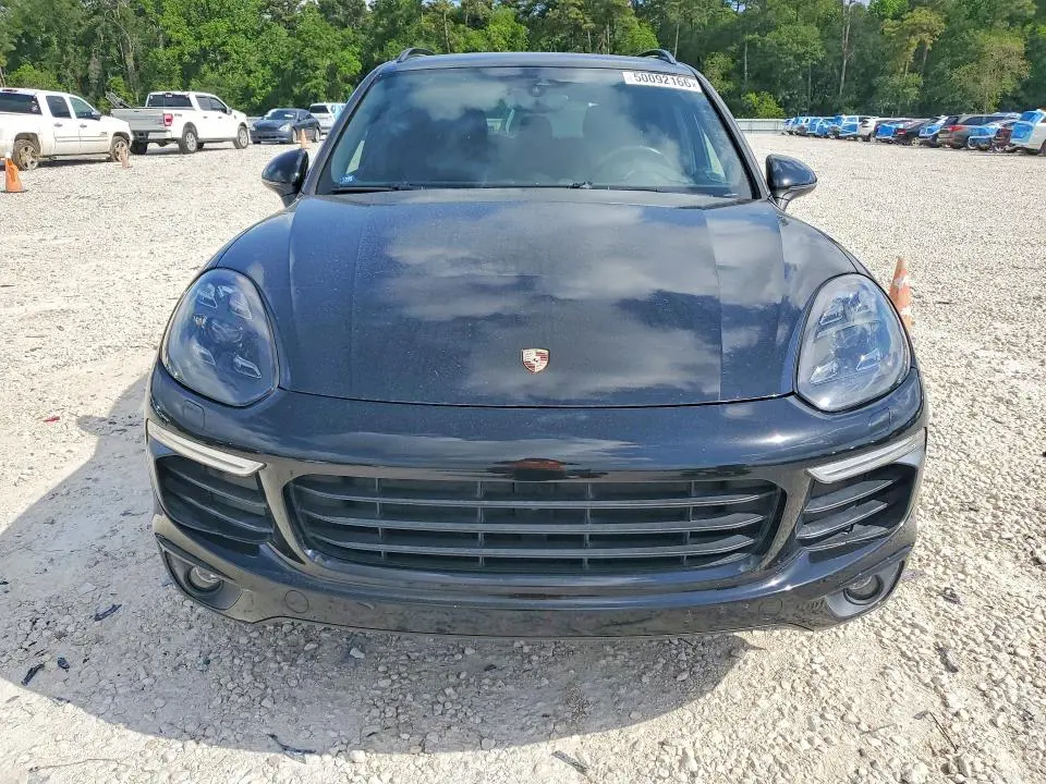 2018 PORSCHE CAYENNE   