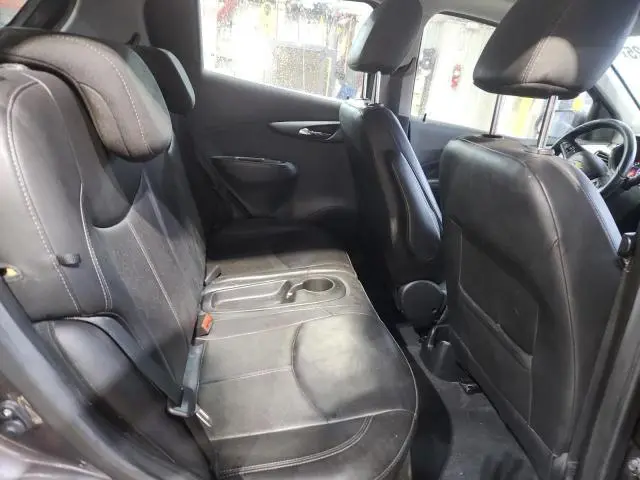 2016 CHEVROLET SPARK 2LT  