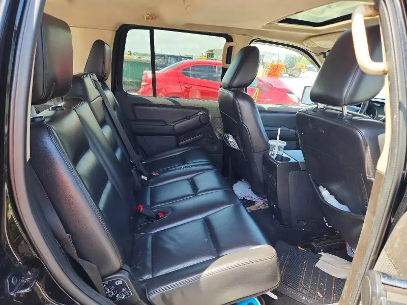 2010 FORD EXPLORER XLT  