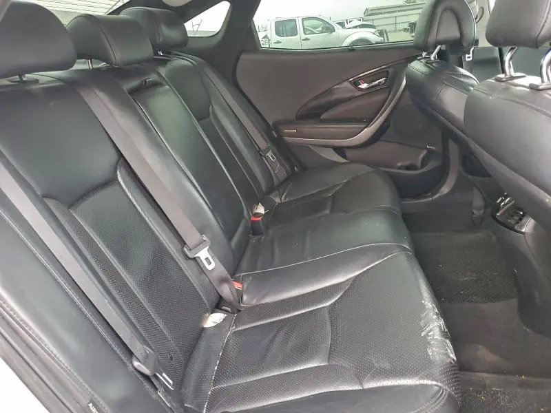 2014 HYUNDAI AZERA GLS  