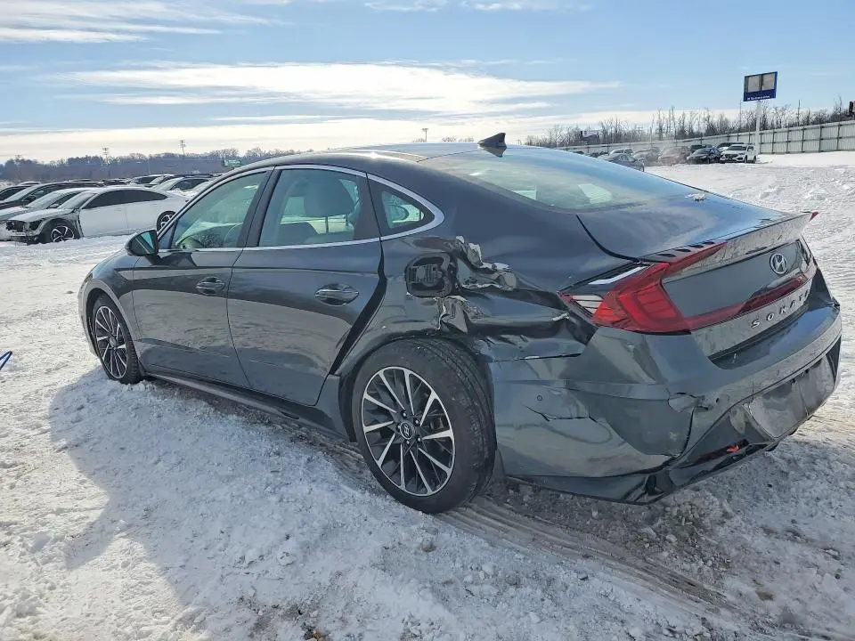 2022 HYUNDAI SONATA LIMITED  