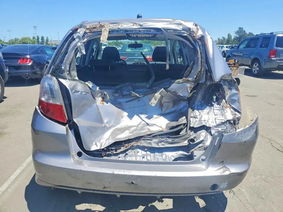 2010 HONDA FIT SPORT  