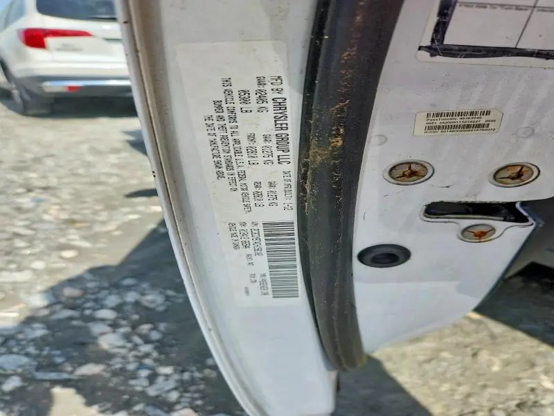 2012 DODGE CHALLENGER R  