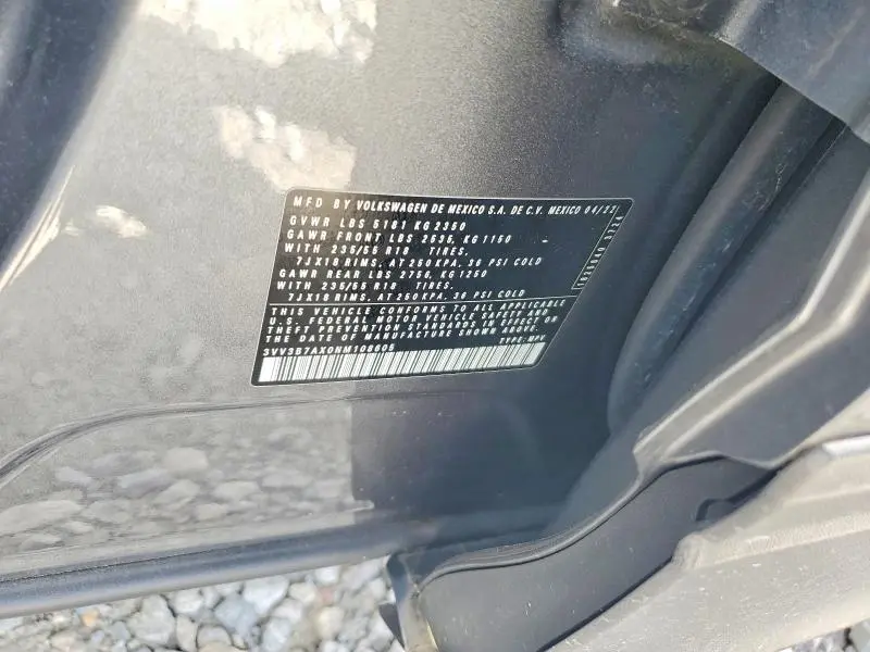 2022 VOLKSWAGEN TIGUAN SE  