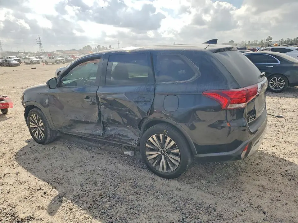 2019 MITSUBISHI OUTLANDER SE  