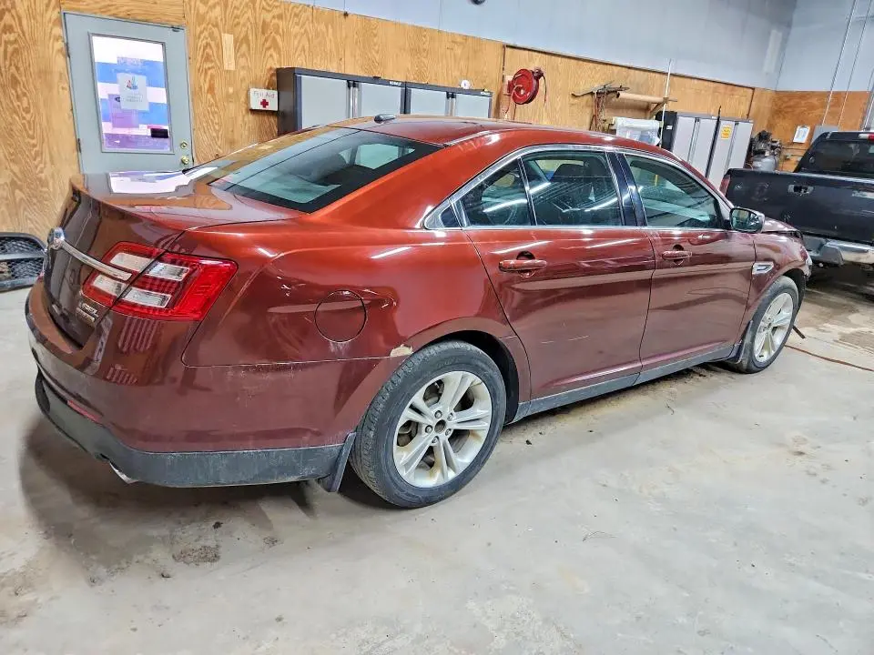 2016 FORD TAURUS SEL  