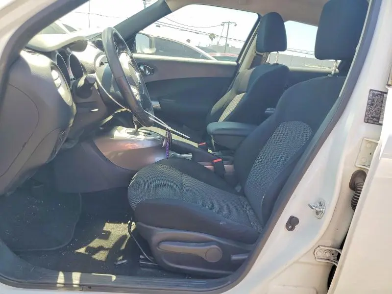 2015 NISSAN JUKE S  