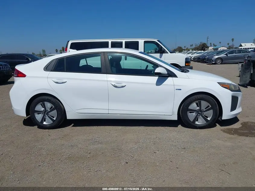2018 HYUNDAI IONIQ HYBRID BLUE