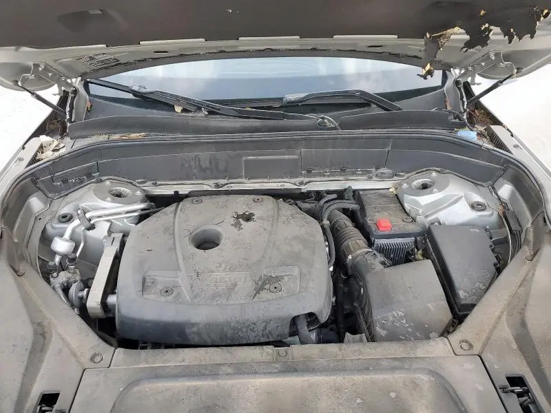 2018 VOLVO XC90 T6