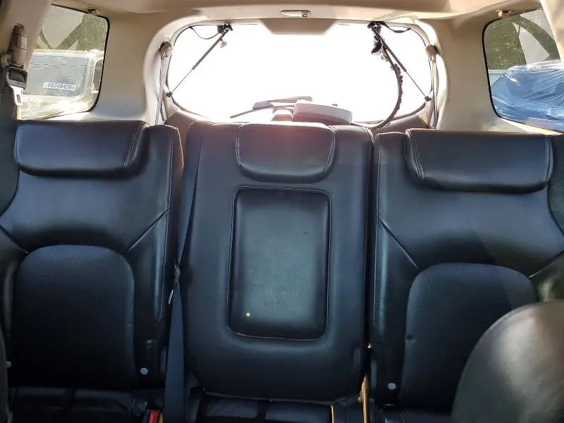2011 NISSAN PATHFINDER S  