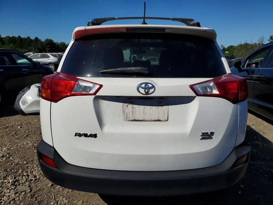 2013 TOYOTA RAV4 XLE  