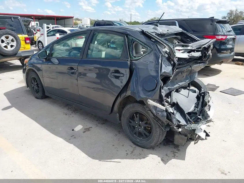 2014 TOYOTA PRIUS THREE