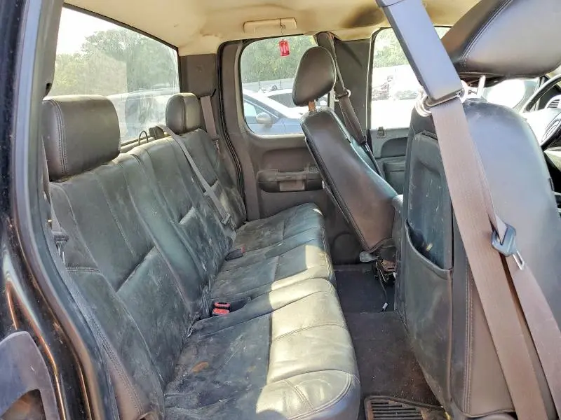 2010 CHEVROLET SILVERADO K1500 LT  