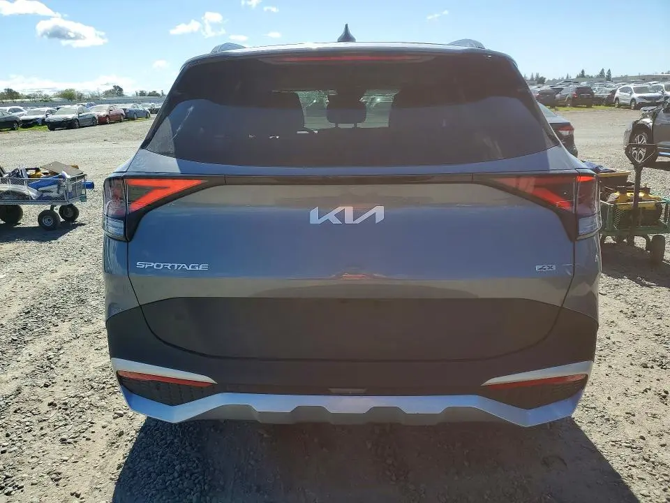 2025 KIA SPORTAGE   