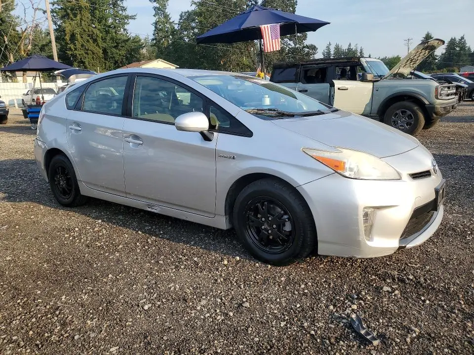 2012 TOYOTA PRIUS TWO  