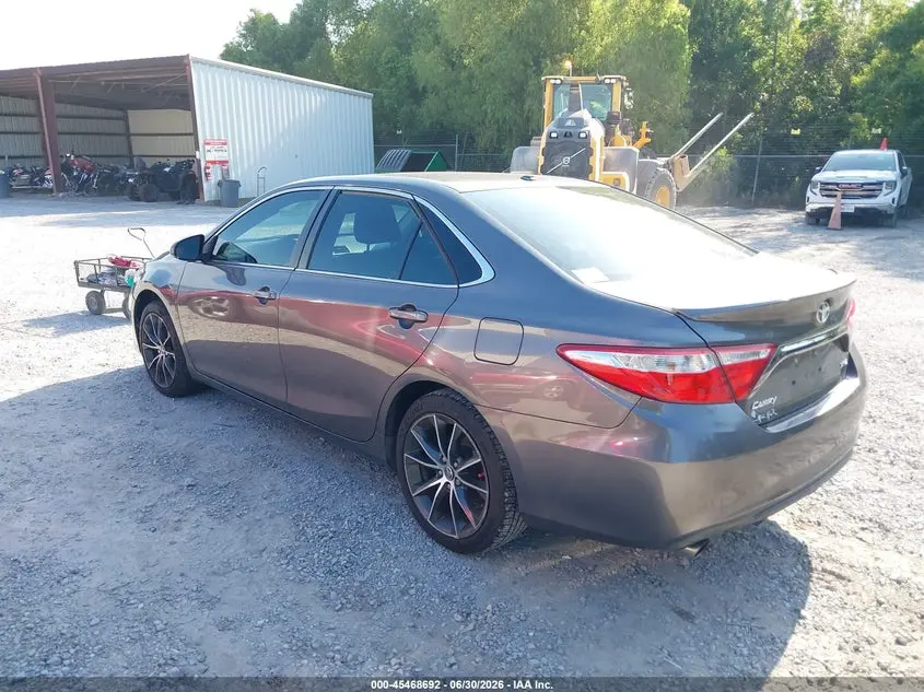 2015 TOYOTA CAMRY XSE V6