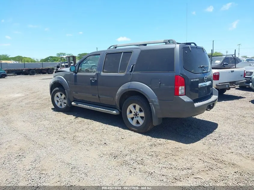 2012 NISSAN PATHFINDER SV