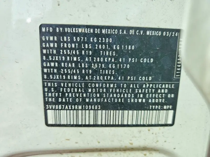 2024 VOLKSWAGEN TIGUAN SE R-LINE BLACK  