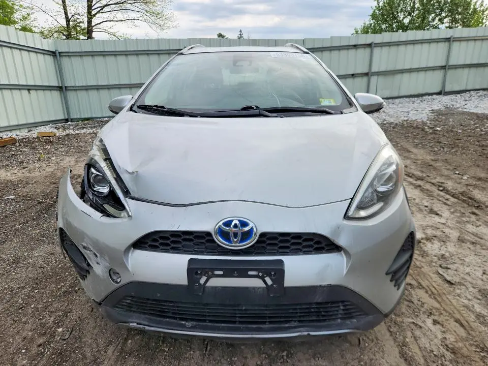 2018 TOYOTA PRIUS C TWO  