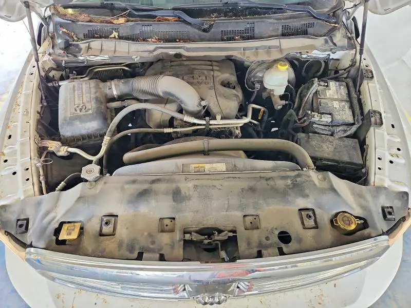 2015 RAM 1500 SLT  