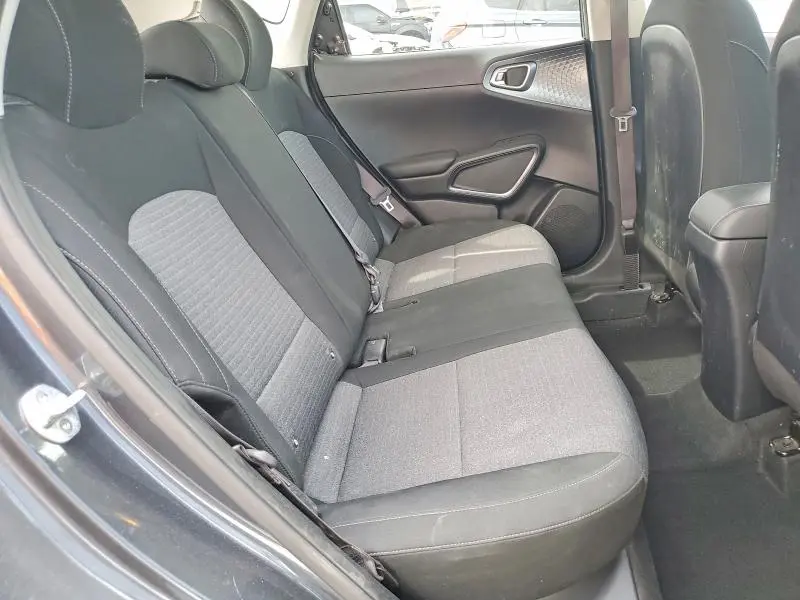 2020 KIA SOUL S  