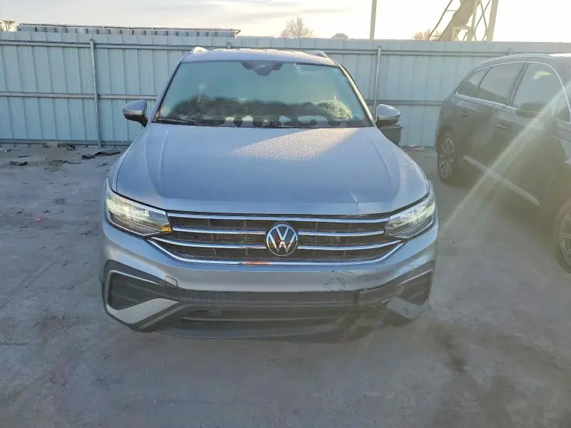2024 VOLKSWAGEN TIGUAN SE  