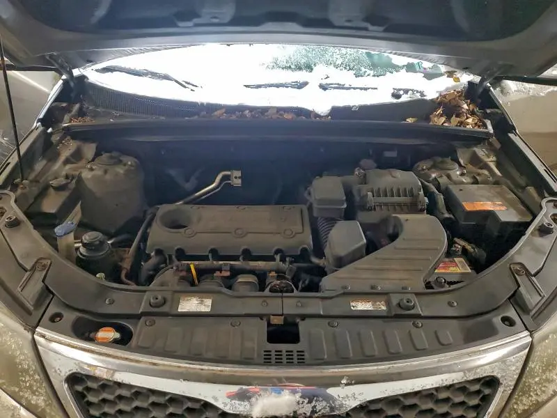 2011 KIA SORENTO BASE  