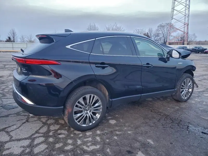 2021 TOYOTA VENZA LE  