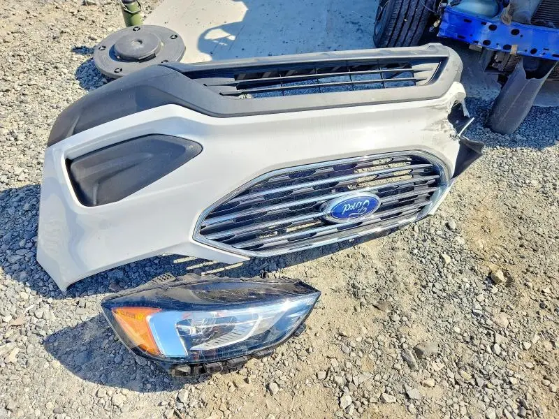 2020 FORD EDGE SE  