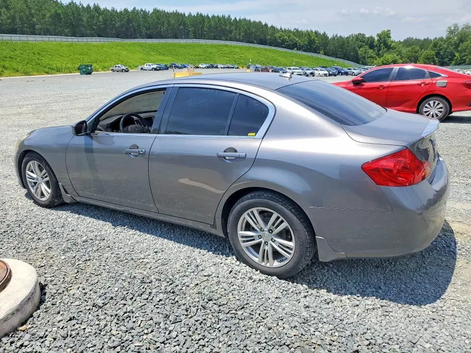 2013 INFINITI G37 BASE  