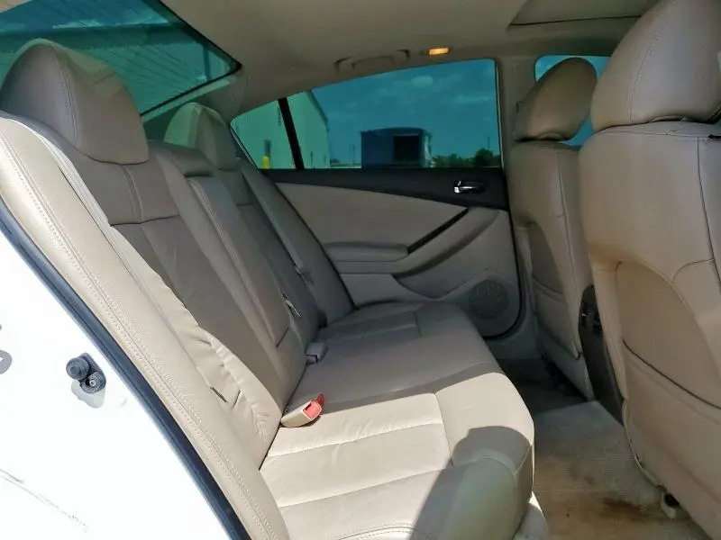 2011 NISSAN ALTIMA BASE  