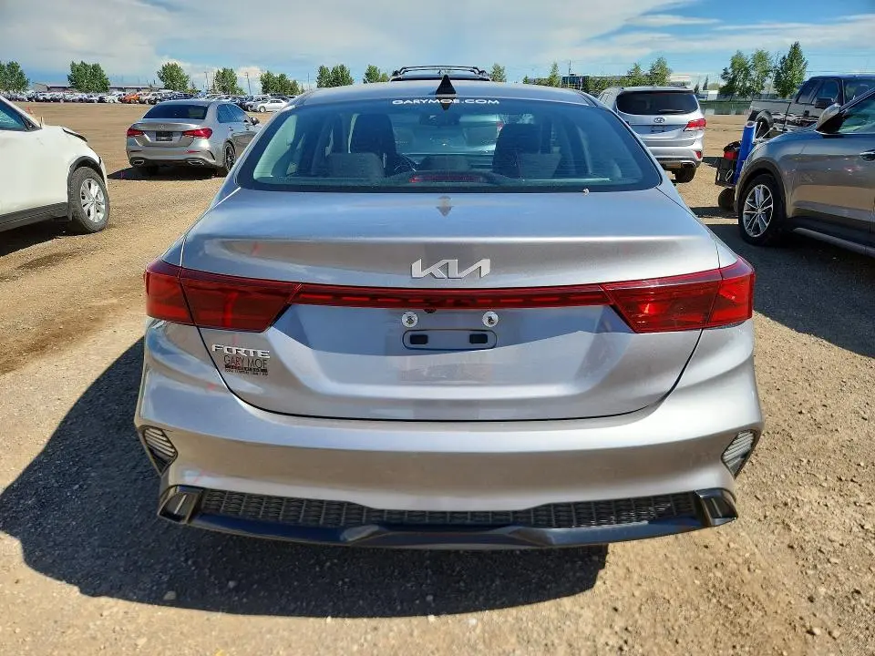 2023 KIA FORTE EX  