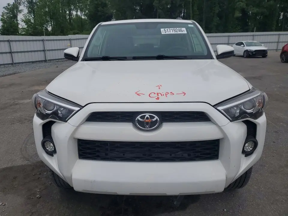 2019 TOYOTA 4RUNNER SR5  