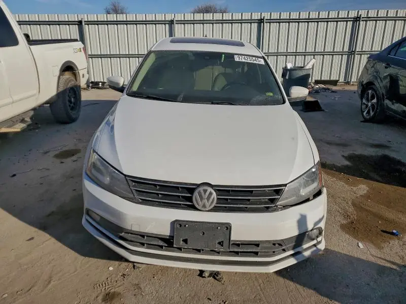 2016 VOLKSWAGEN JETTA SEL  