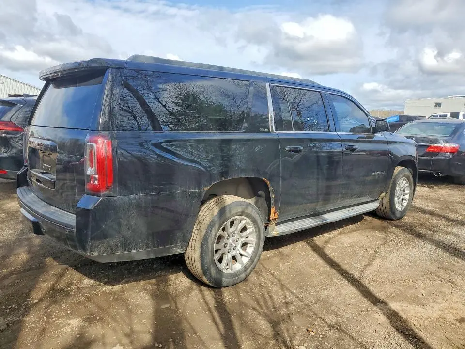 2016 GMC YUKON XL K1500 SLE  