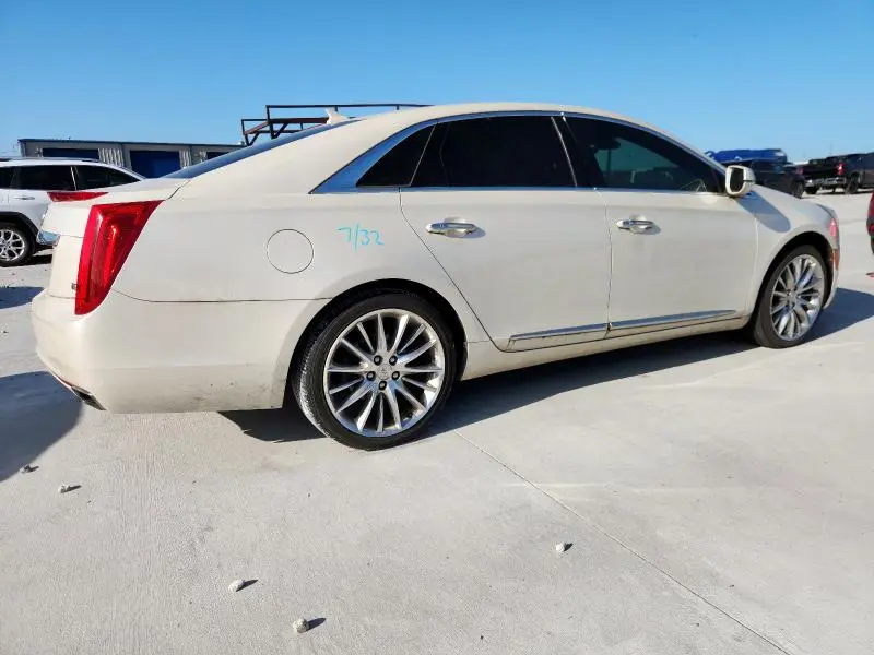 2013 CADILLAC XTS PLATINUM  