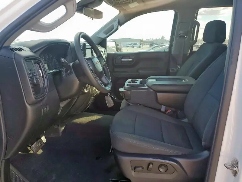 2023 CHEVROLET SILVERADO C1500 CUSTOM  