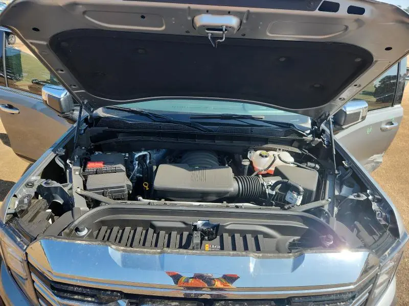 2025 GMC SIERRA K1500 SLT  