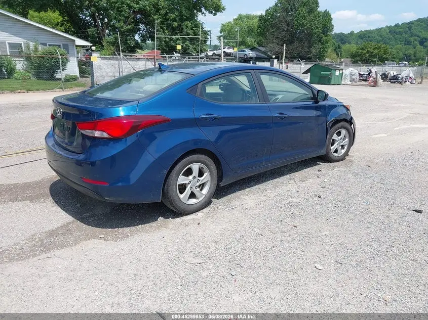 2015 HYUNDAI ELANTRA SE