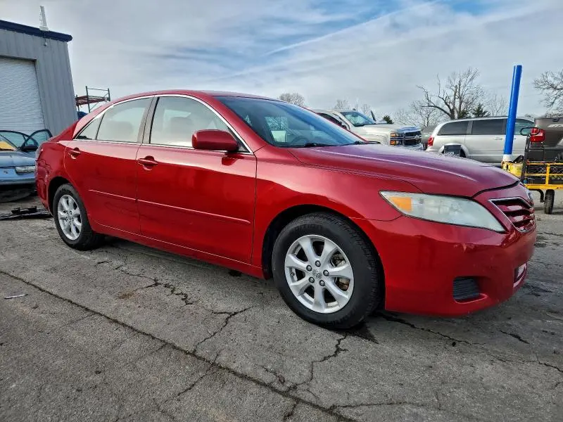 2011 TOYOTA CAMRY BASE  