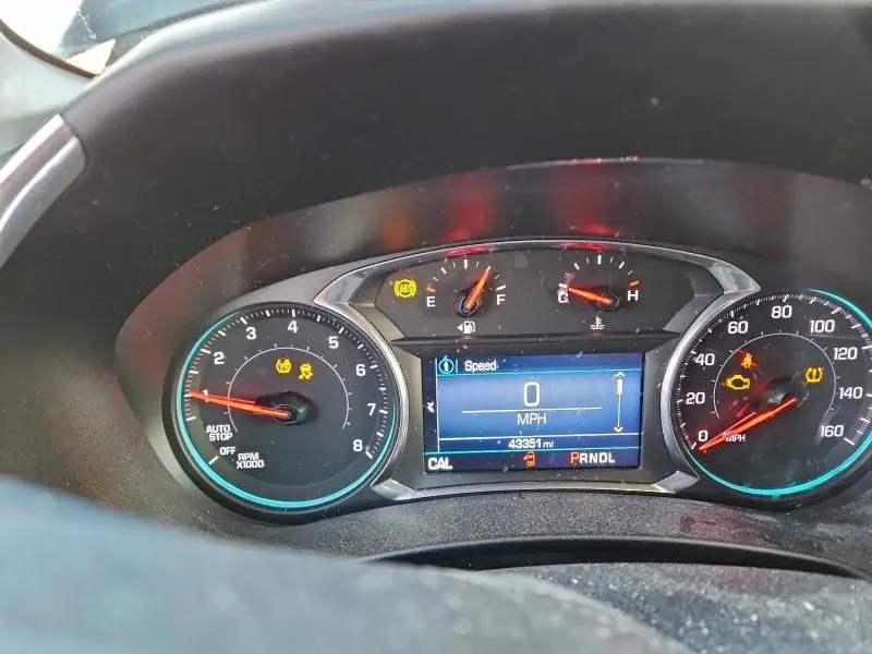 2020 CHEVROLET EQUINOX LT  