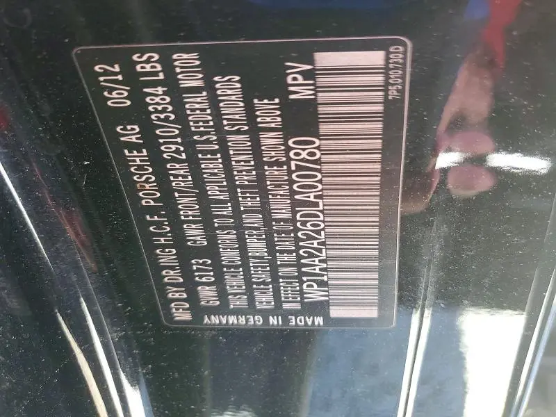 2013 PORSCHE CAYENNE   