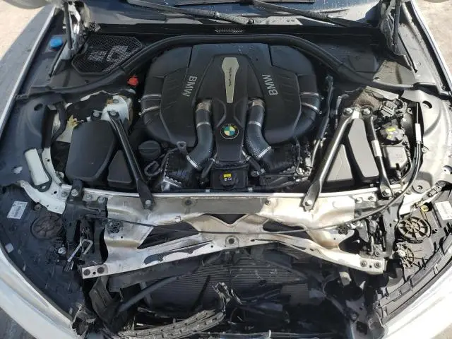 2016 BMW 750 I  